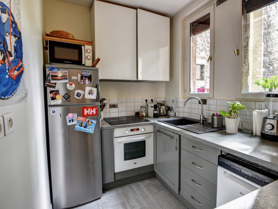 Vente Appartement à Paris Batignolles-Monceaux 17e arrondissement 3 pièces