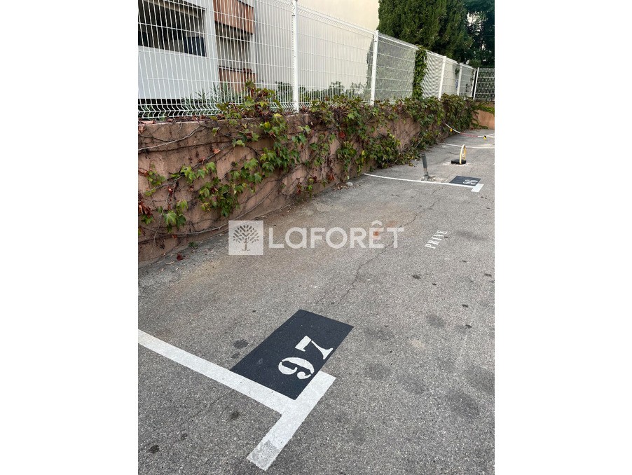 Vente Garage / Parking à Aubagne 0 pièce