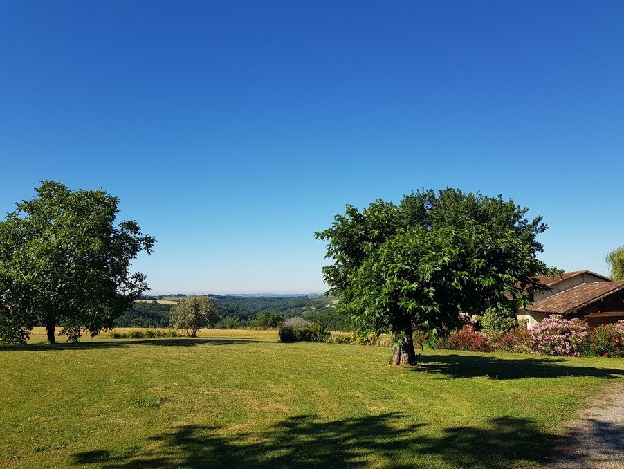 Vente Maison à Lusignan-Petit 15 pièces