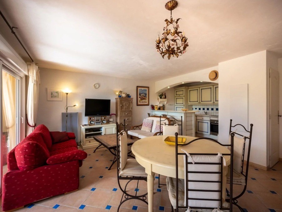 Vente Appartement à Roquebrune-sur-Argens 3 pièces