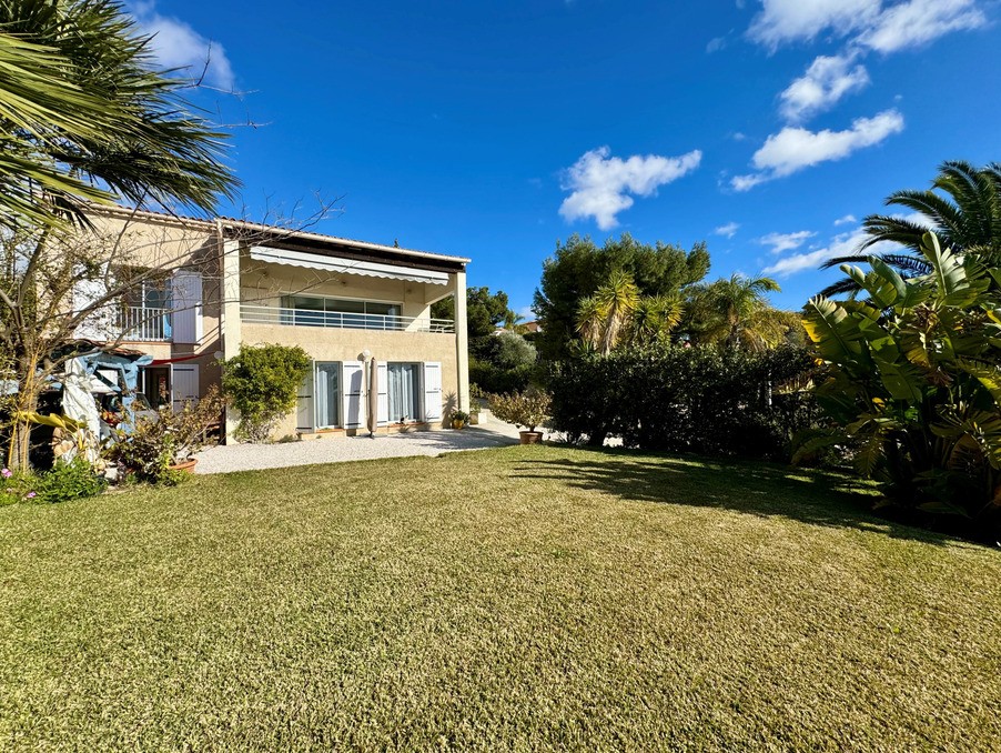 Vente Maison à Sanary-sur-Mer 10 pièces