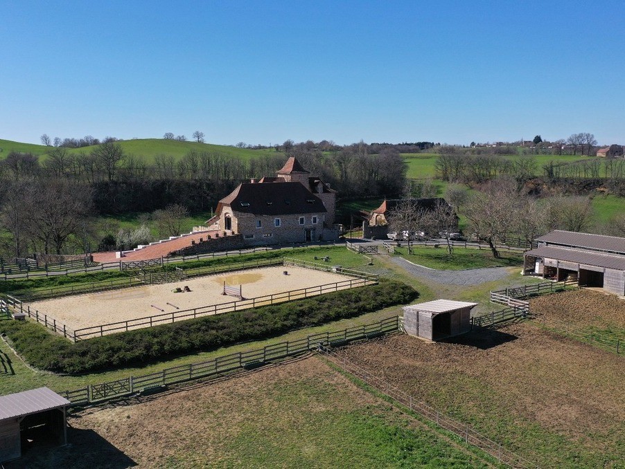 Vente Maison à Figeac 25 pièces