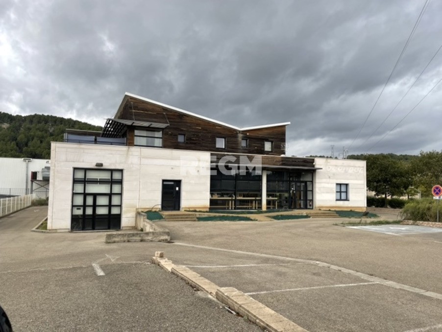 Vente Bureau / Commerce à Beaucaire 0 pièce