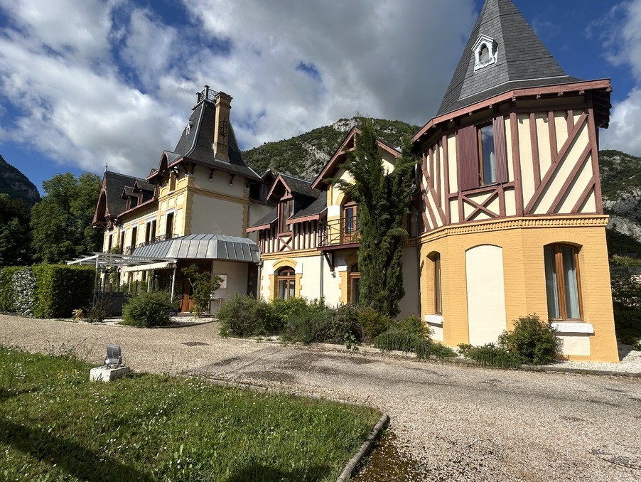 Vente Maison à Tarascon-sur-Ariège 26 pièces