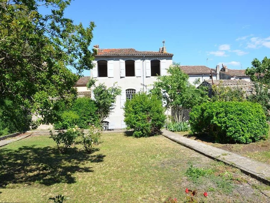 Vente Maison à Saint-Hippolyte-du-Fort 20 pièces