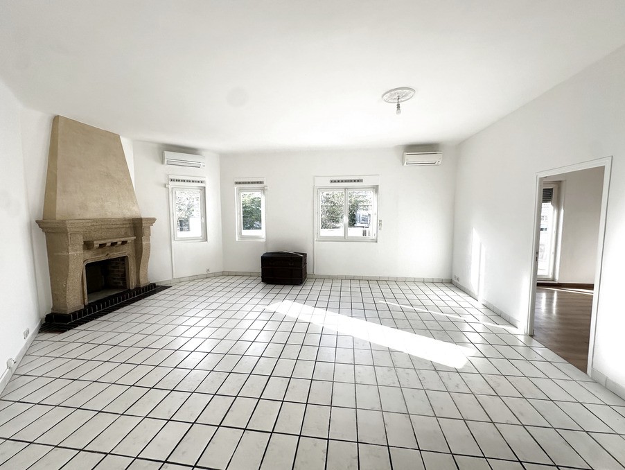 Vente Appartement à Marseille 8e arrondissement 4 pièces