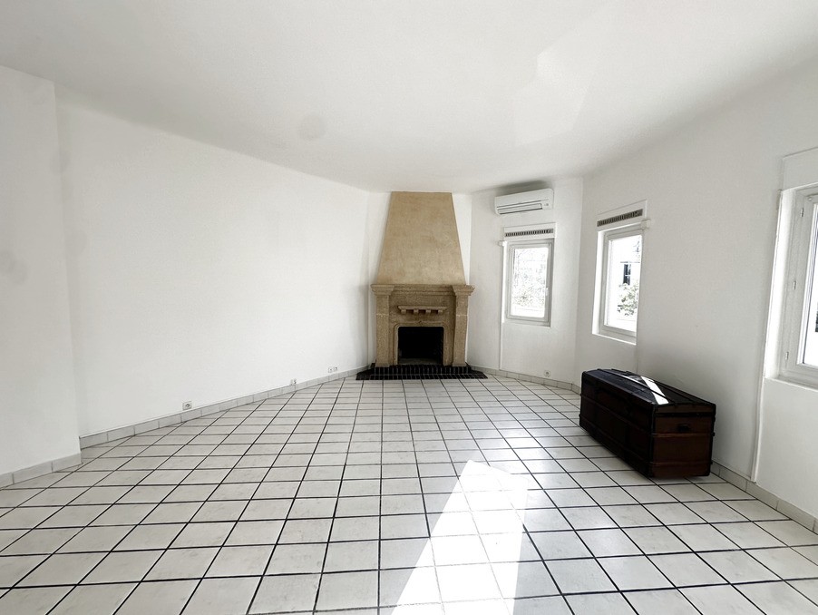 Vente Appartement à Marseille 8e arrondissement 4 pièces