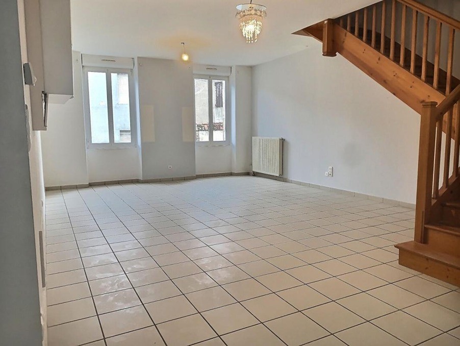 Vente Appartement à Saint-Étienne-de-Fougères 4 pièces