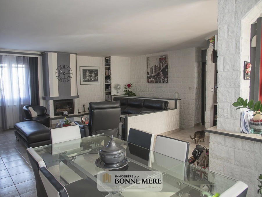 Vente Maison à Marseille 11e arrondissement 5 pièces