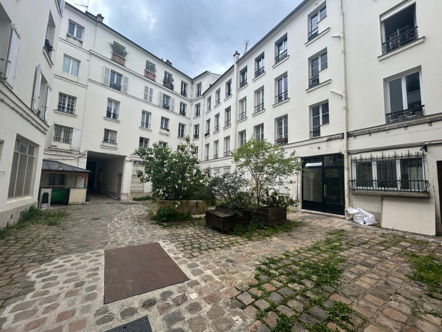 Vente Appartement à Paris Butte-Montmartre 18e arrondissement 2 pièces