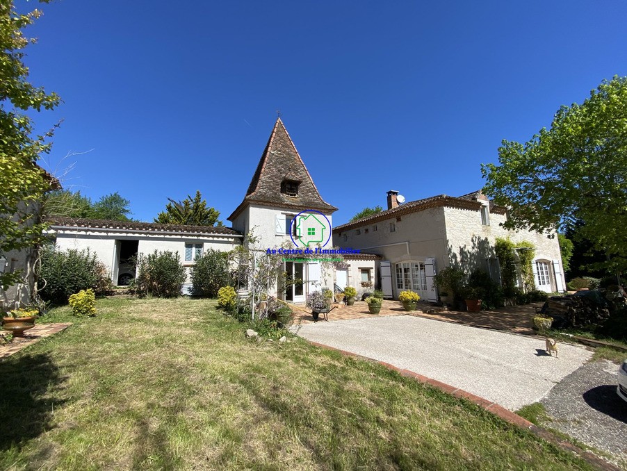 Vente Maison à Saint-Urcisse 11 pièces