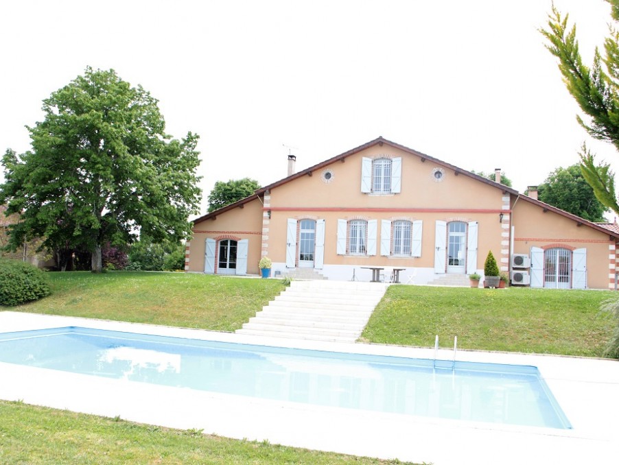 Vente Maison à Saint-Élix-le-Château 11 pièces