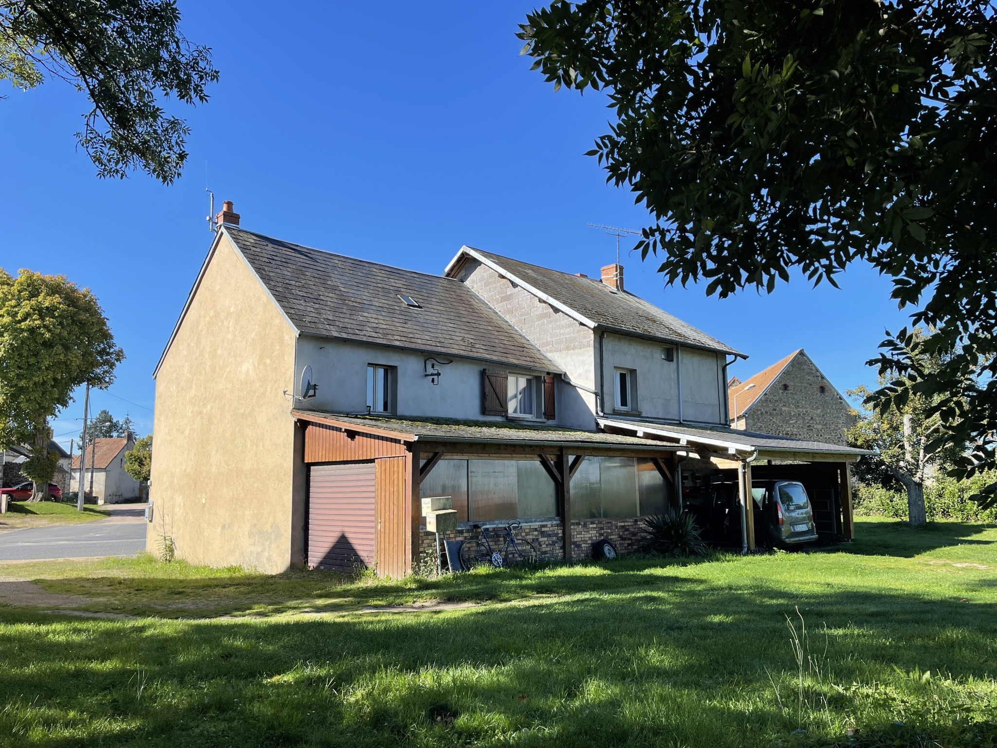 Vente Maison à Pionsat 12 pièces