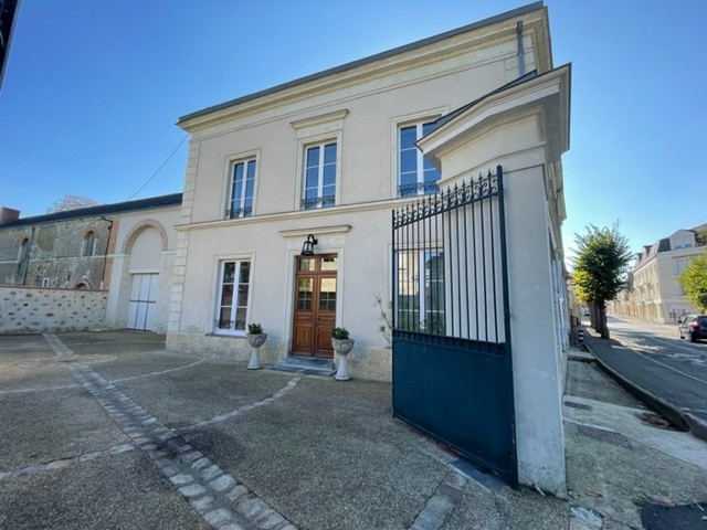 Vente Maison à Sablé-sur-Sarthe 10 pièces