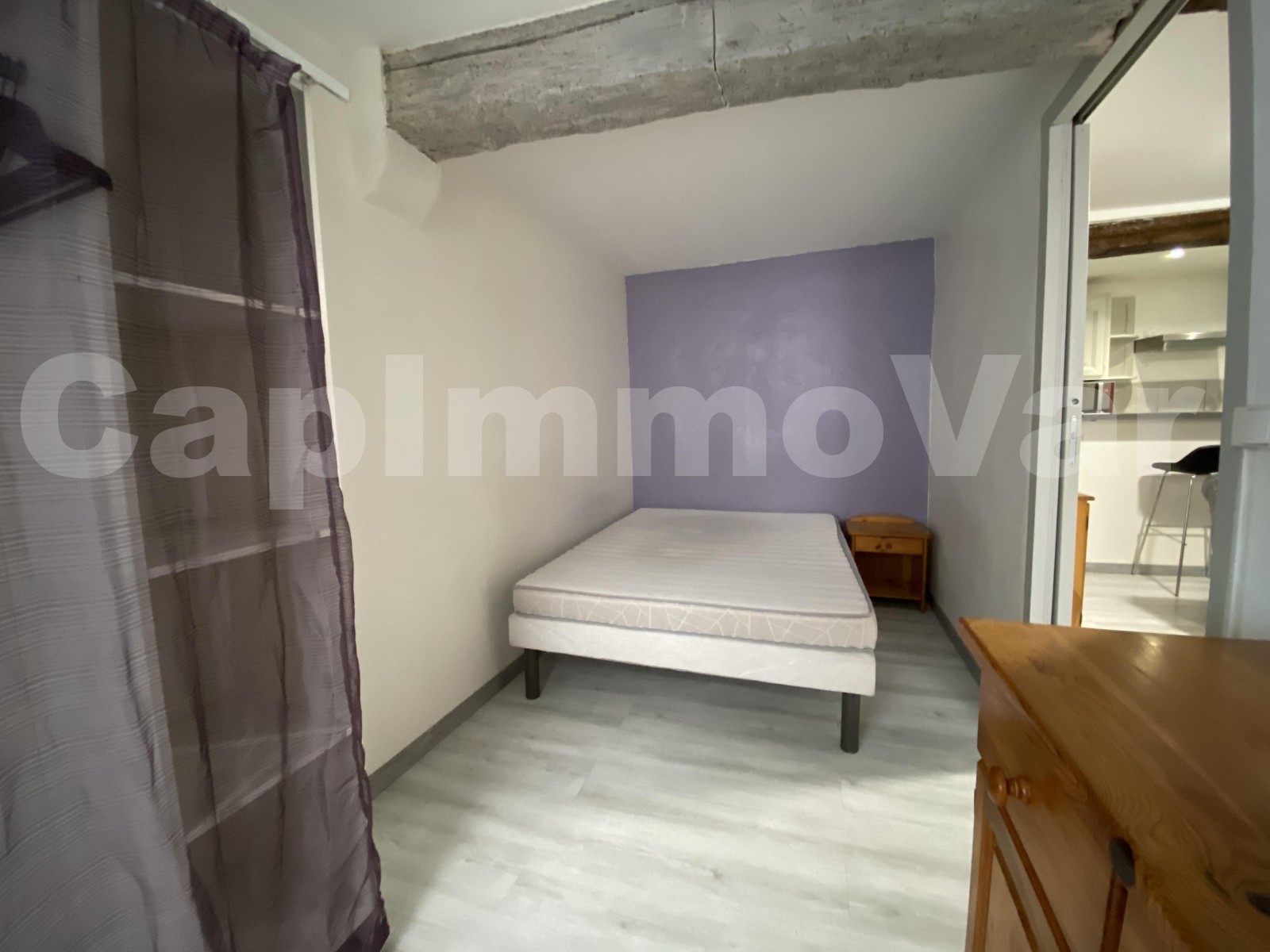 Location Appartement à Signes 2 pièces