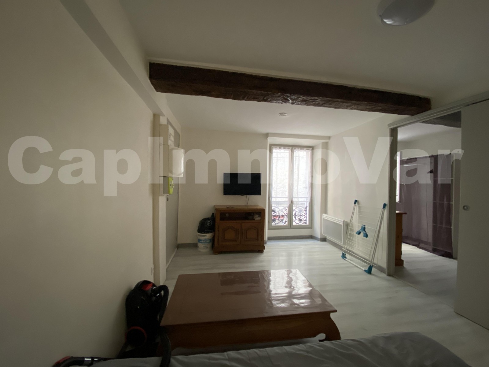 Location Appartement à Signes 2 pièces