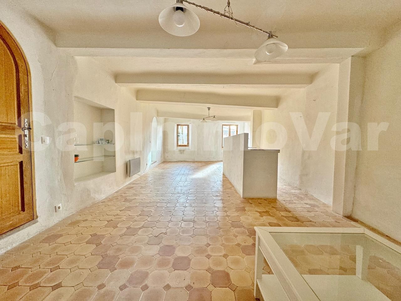 Vente Maison à le Castellet 9 pièces