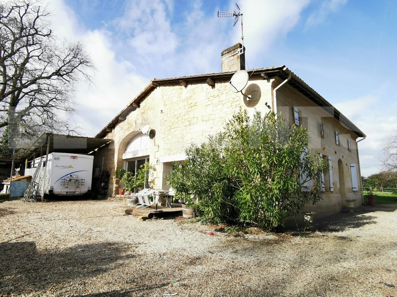 Vente Maison à Saint-Genès-de-Fronsac 6 pièces