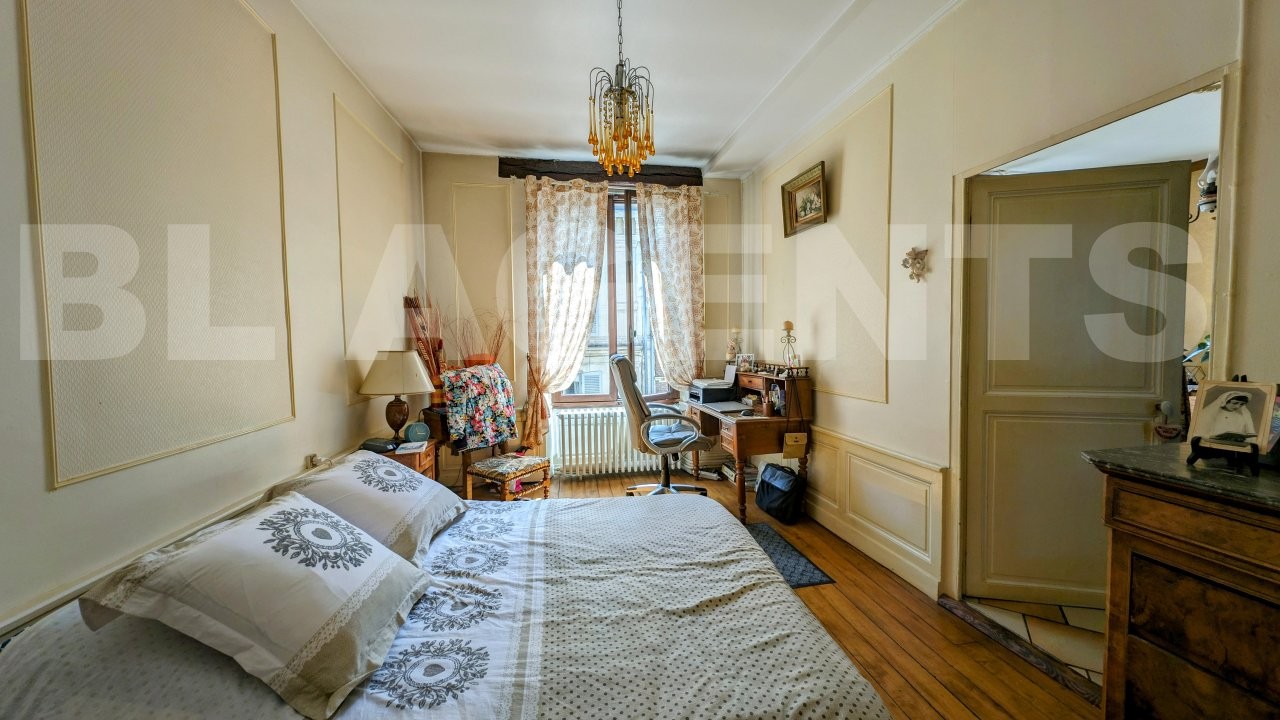 Vente Maison à Nogent-le-Rotrou 7 pièces