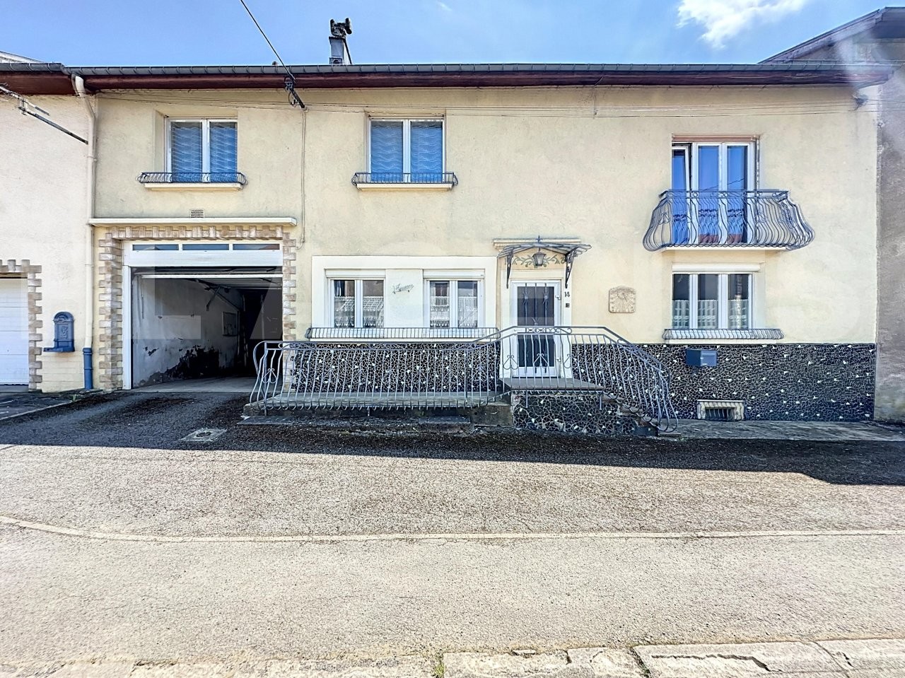 Vente Maison à Ville-au-Montois 13 pièces