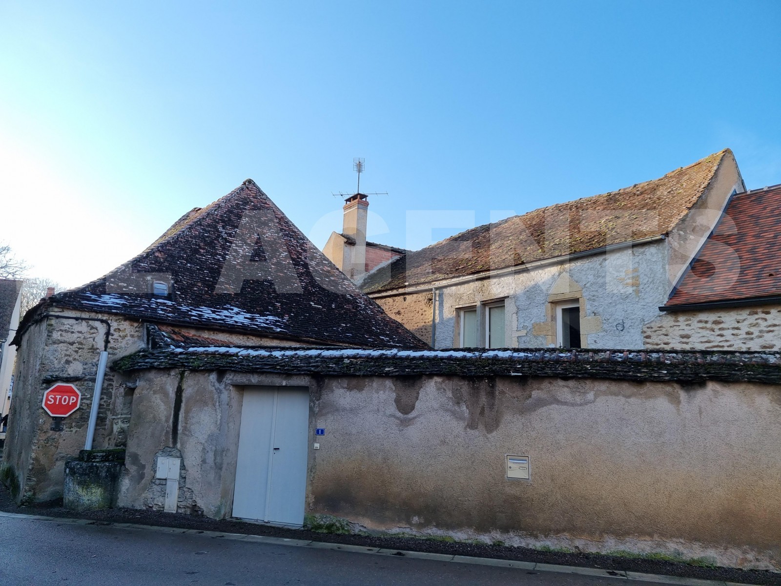 Vente Bureau / Commerce à Époisses 1 pièce