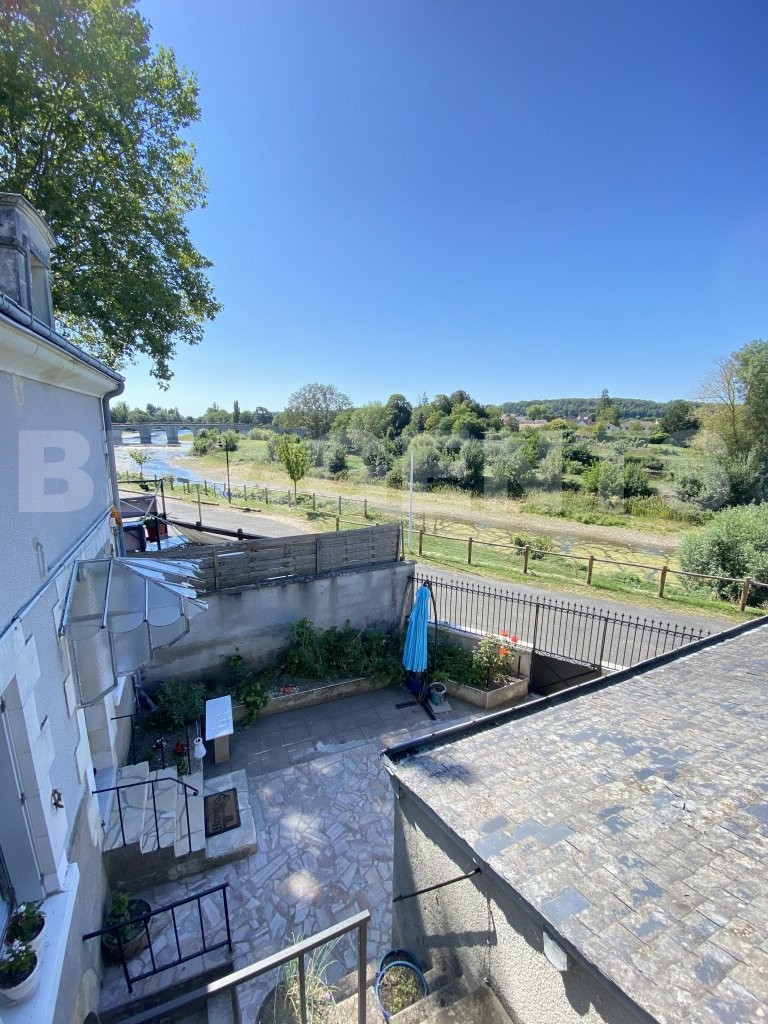 Vente Maison à Descartes 2 pièces