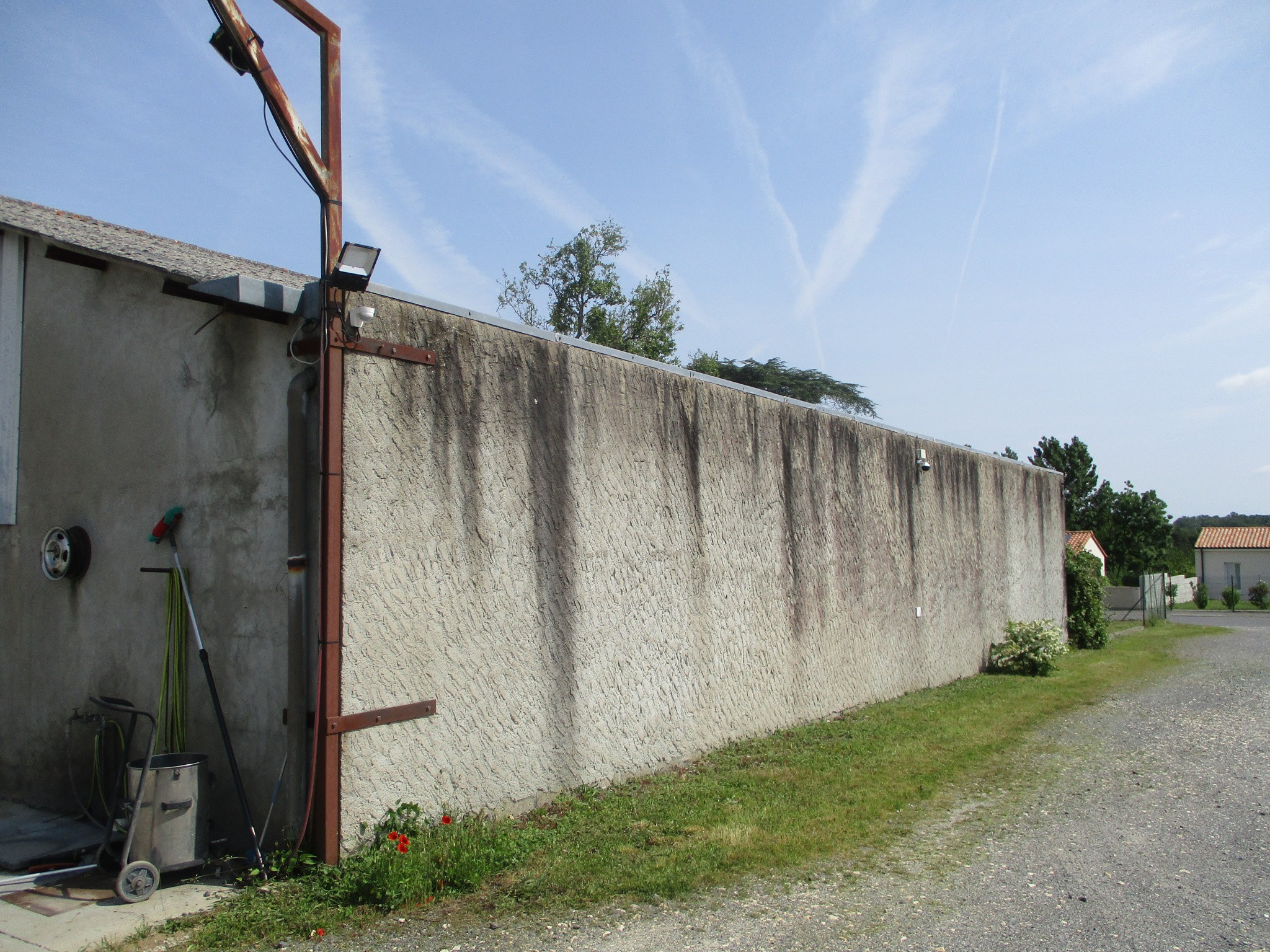 Vente Bureau / Commerce à Fontaine-le-Comte 0 pièce