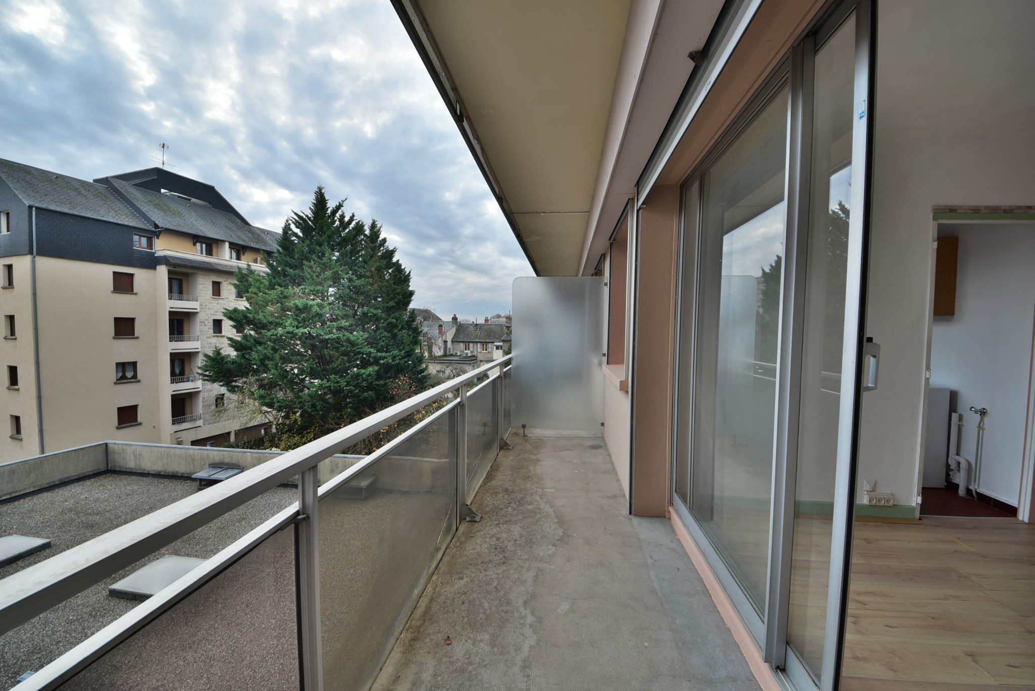 Location Appartement à Brive-la-Gaillarde 1 pièce