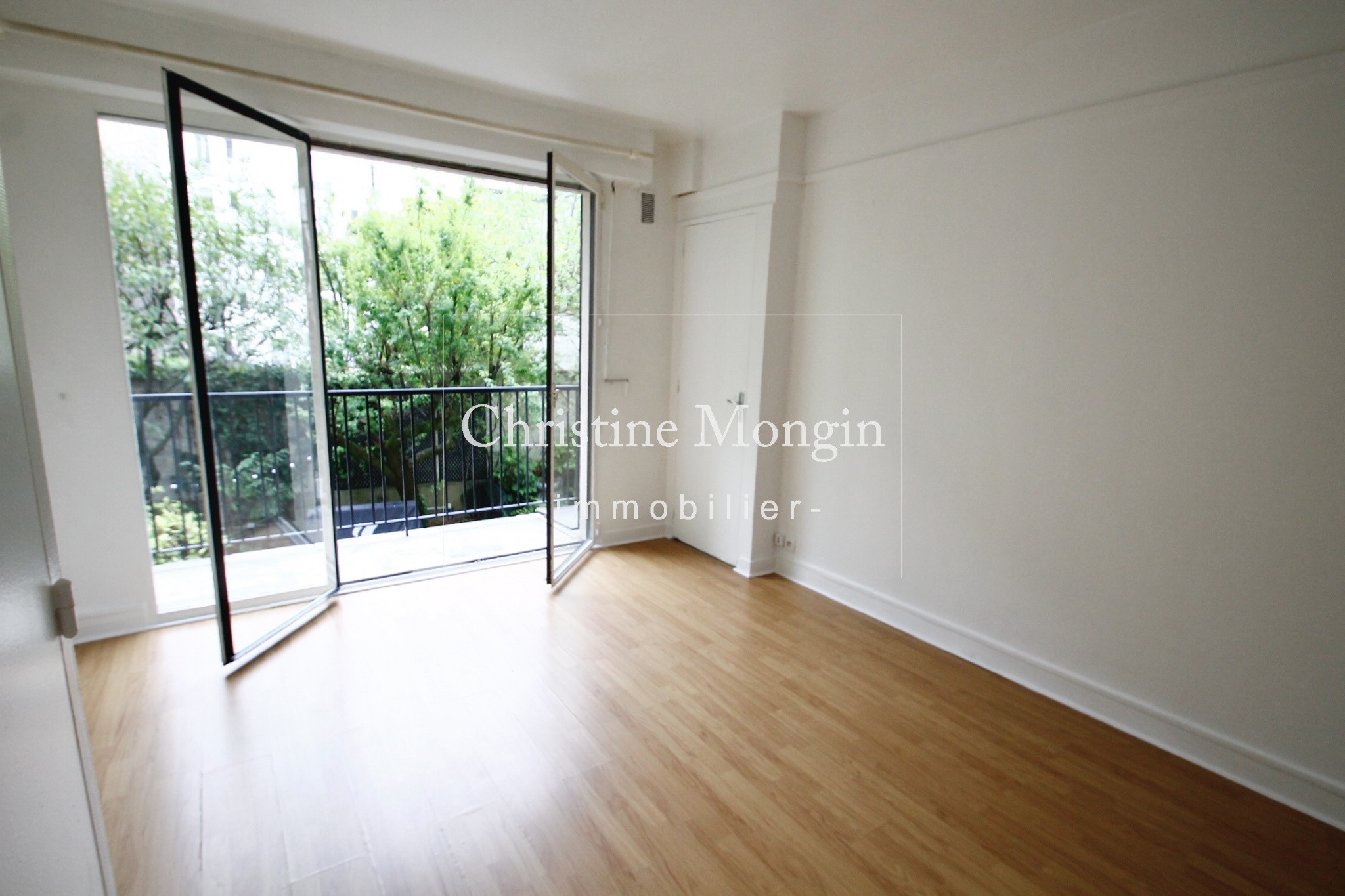 Location Appartement à Paris Passy 16e arrondissement 1 pièce