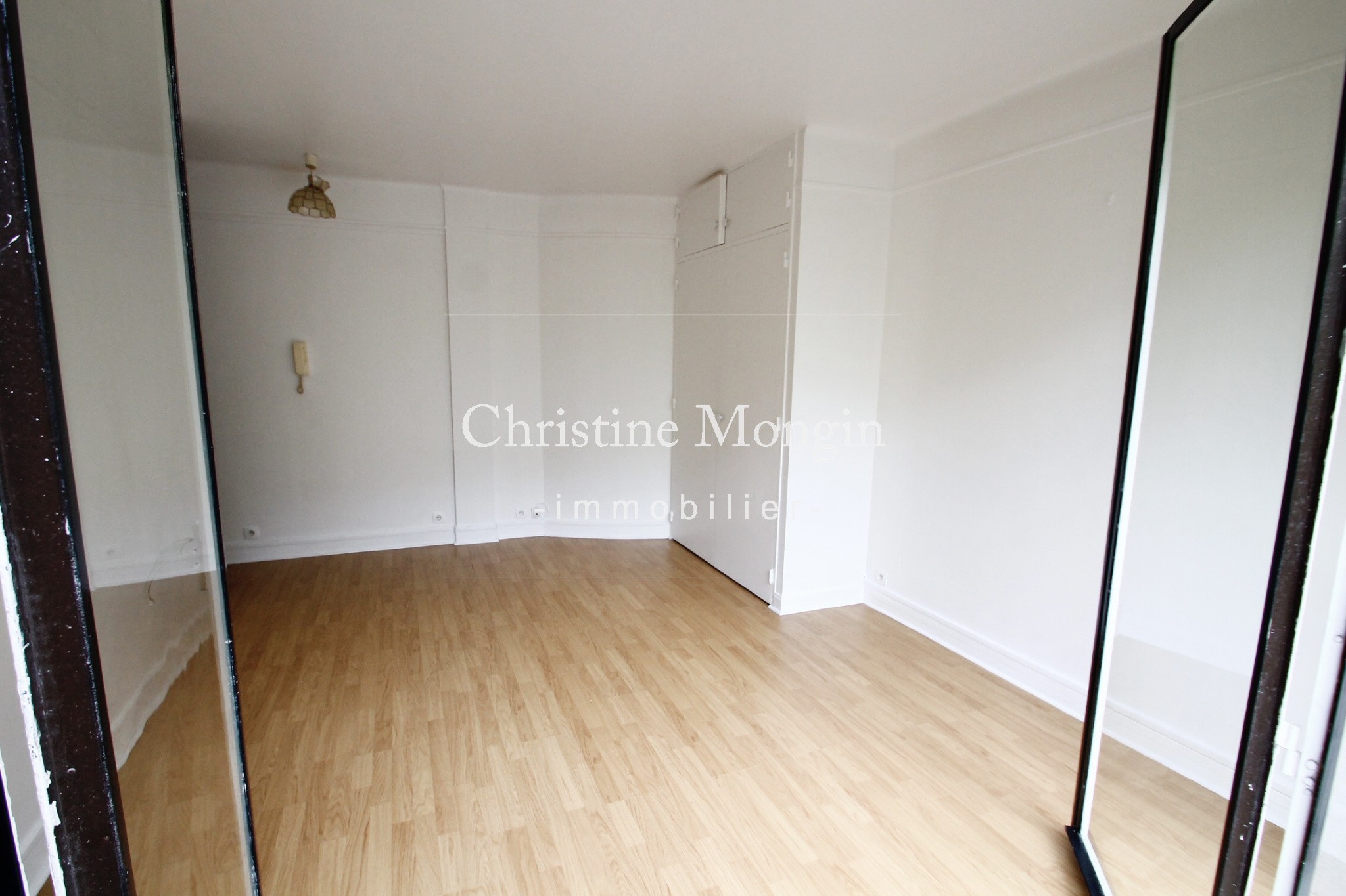 Location Appartement à Paris Passy 16e arrondissement 1 pièce