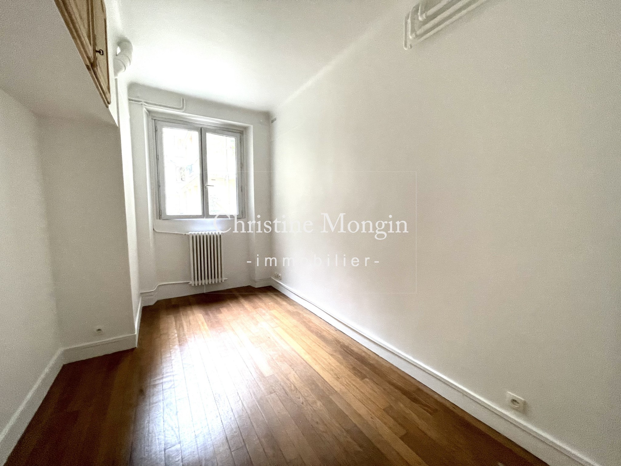 Location Appartement à Paris Passy 16e arrondissement 2 pièces