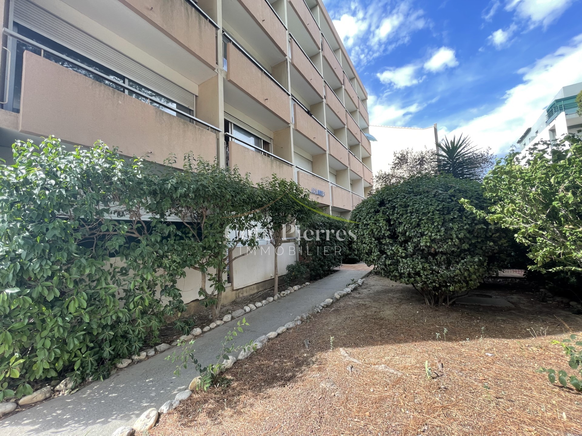 Vente Appartement à Nîmes 2 pièces