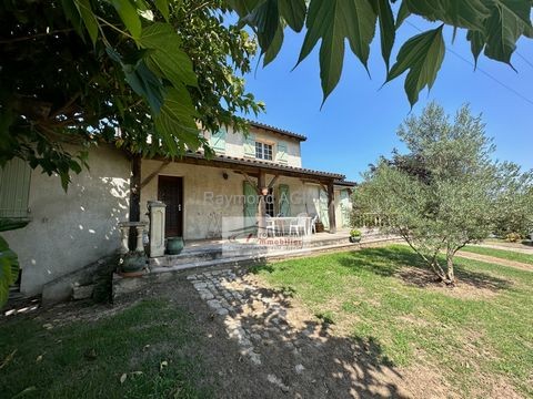 Vente Maison à Saint-Seurin-de-Prats 13 pièces