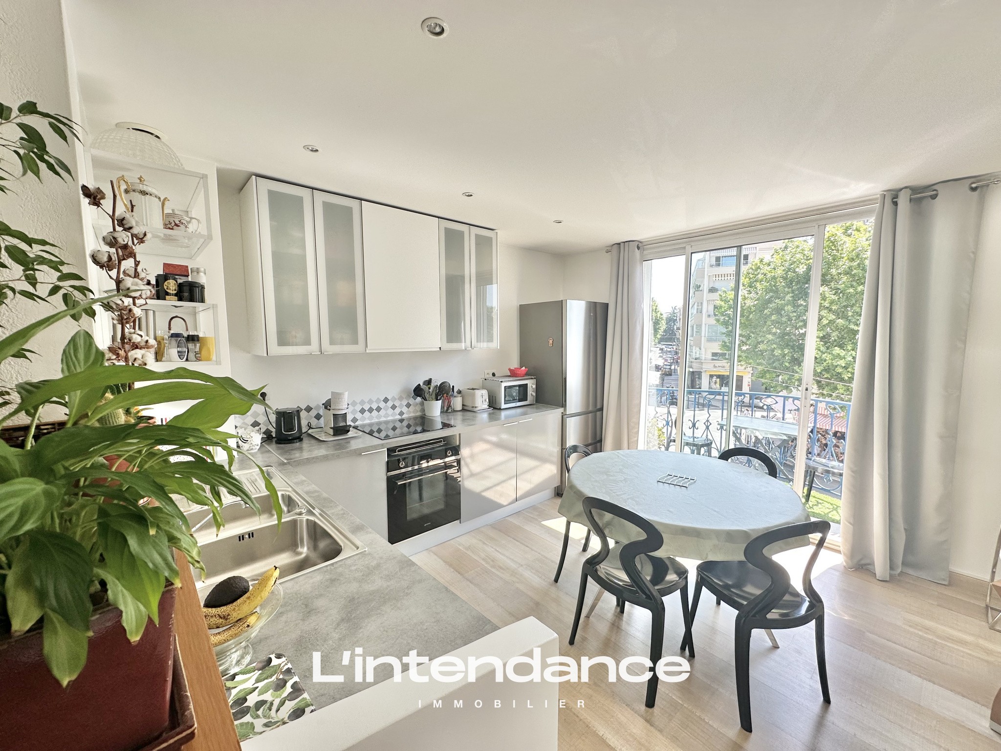 Vente Appartement à Hyères 3 pièces