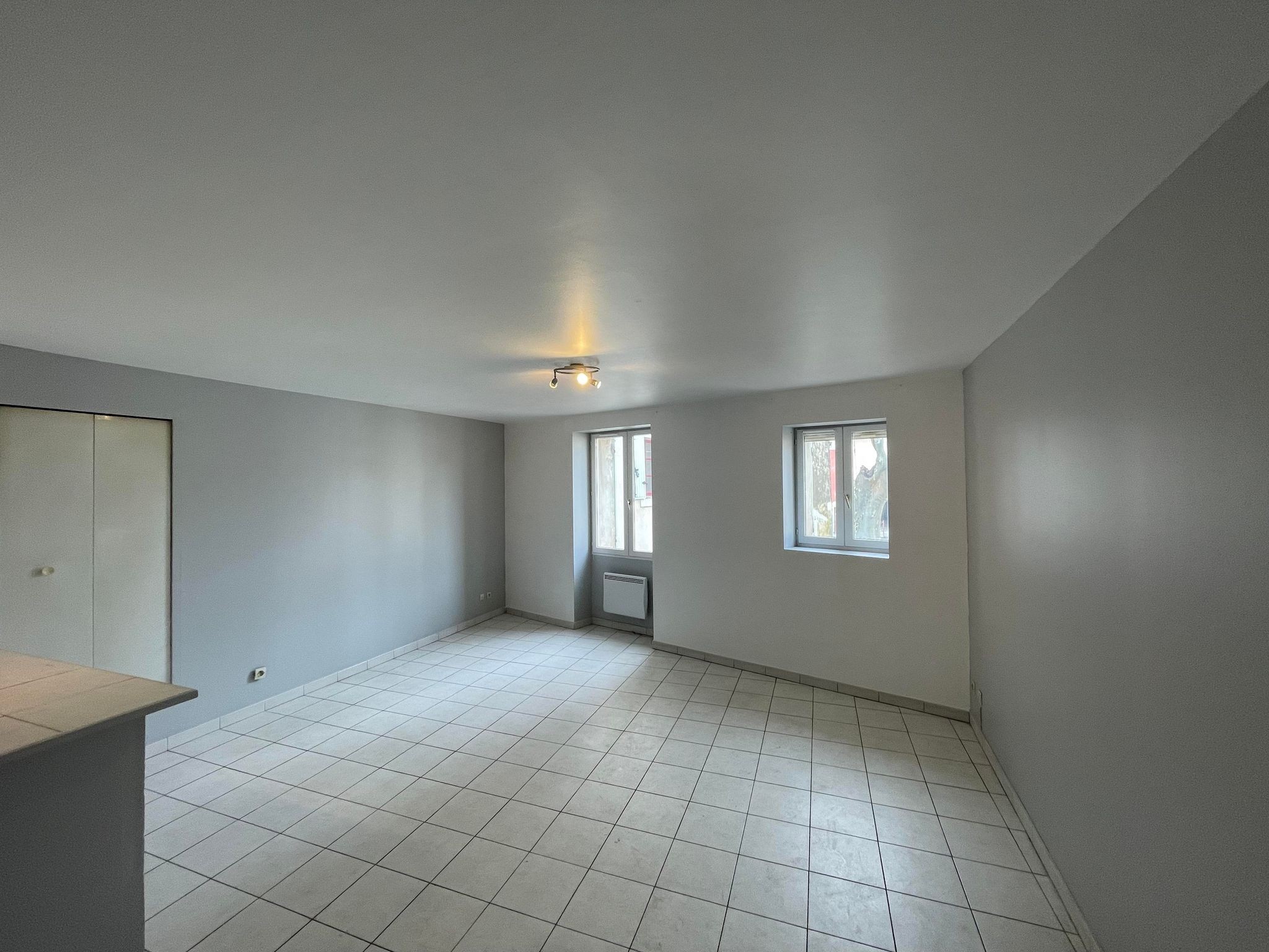 Location Appartement à Saint-Paul-Trois-Châteaux 2 pièces