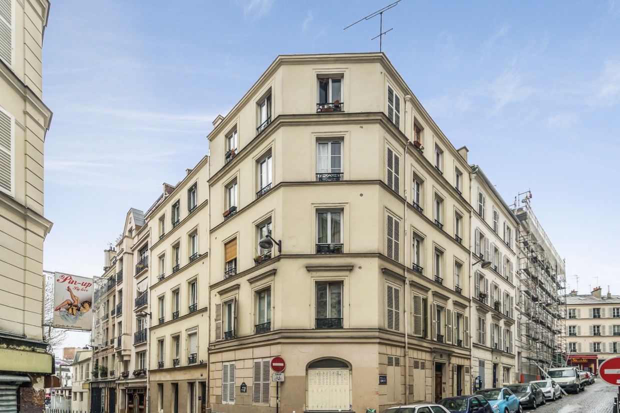 Vente Appartement à Paris Butte-Montmartre 18e arrondissement 1 pièce