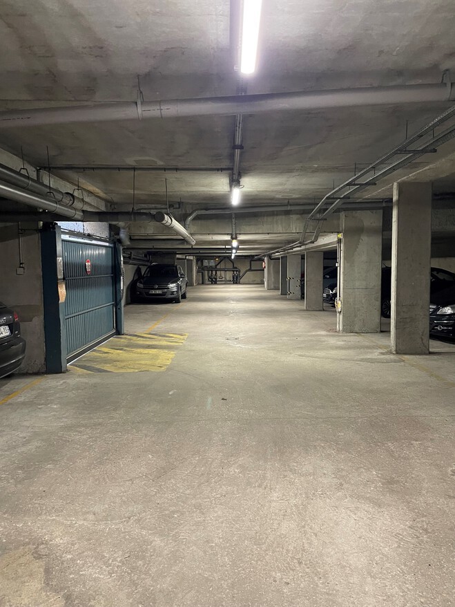 Vente Garage / Parking à Poissy 0 pièce