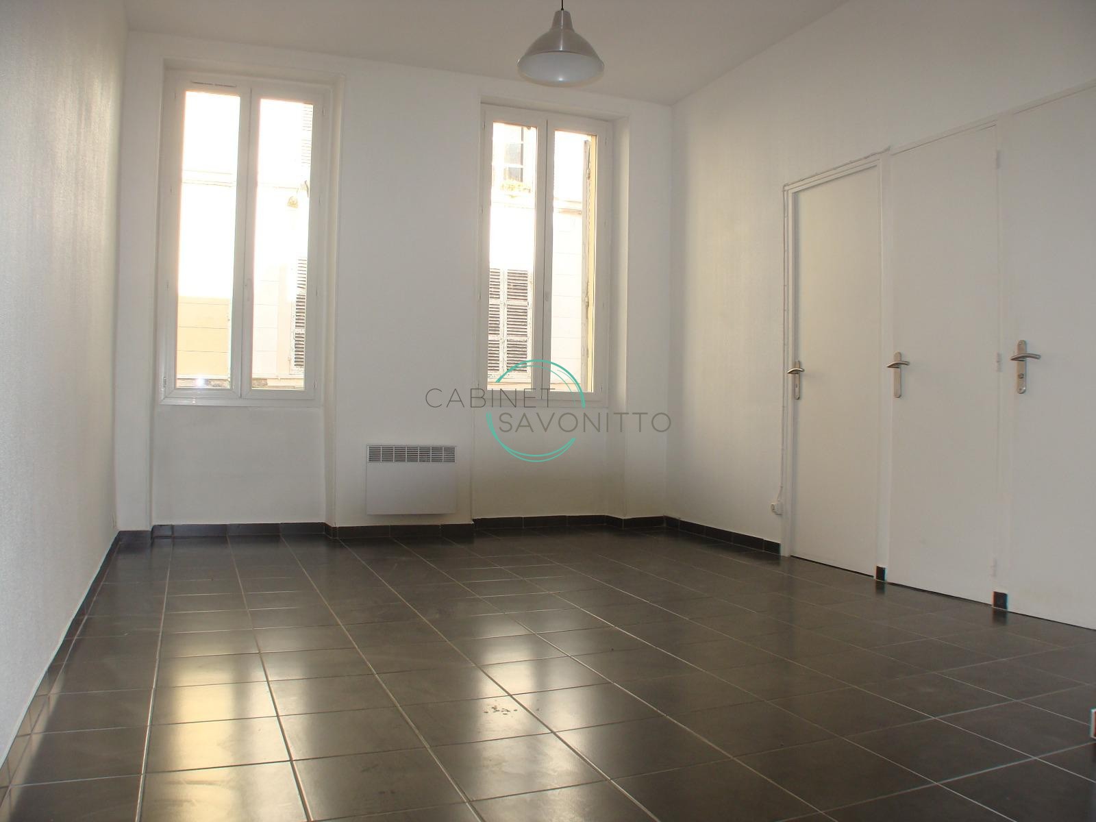 Location Appartement à Marseille 6e arrondissement 1 pièce