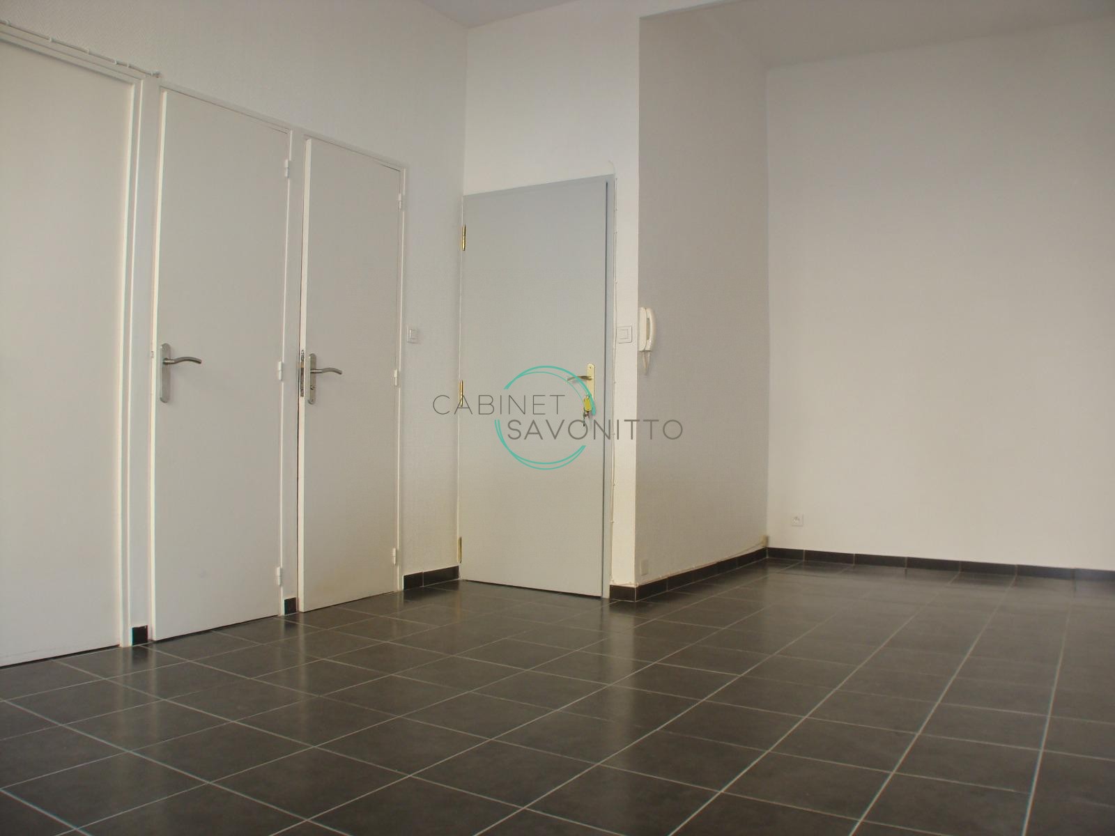 Location Appartement à Marseille 6e arrondissement 1 pièce