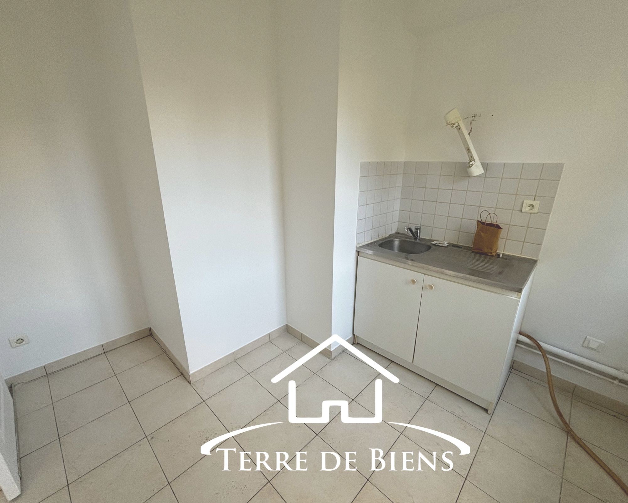 Location Appartement à Vic-sur-Aisne 2 pièces