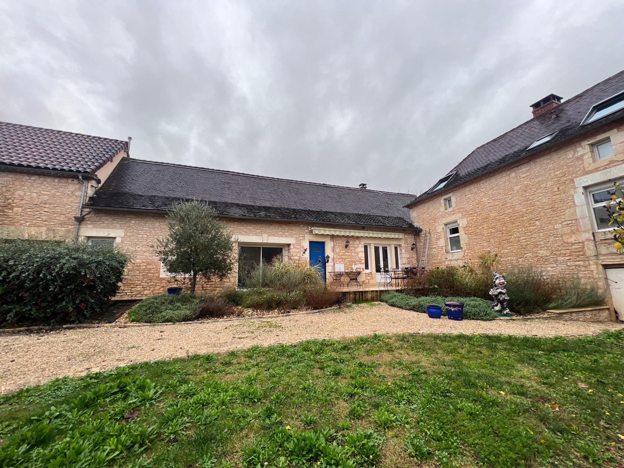 Vente Maison à Coulaures 9 pièces