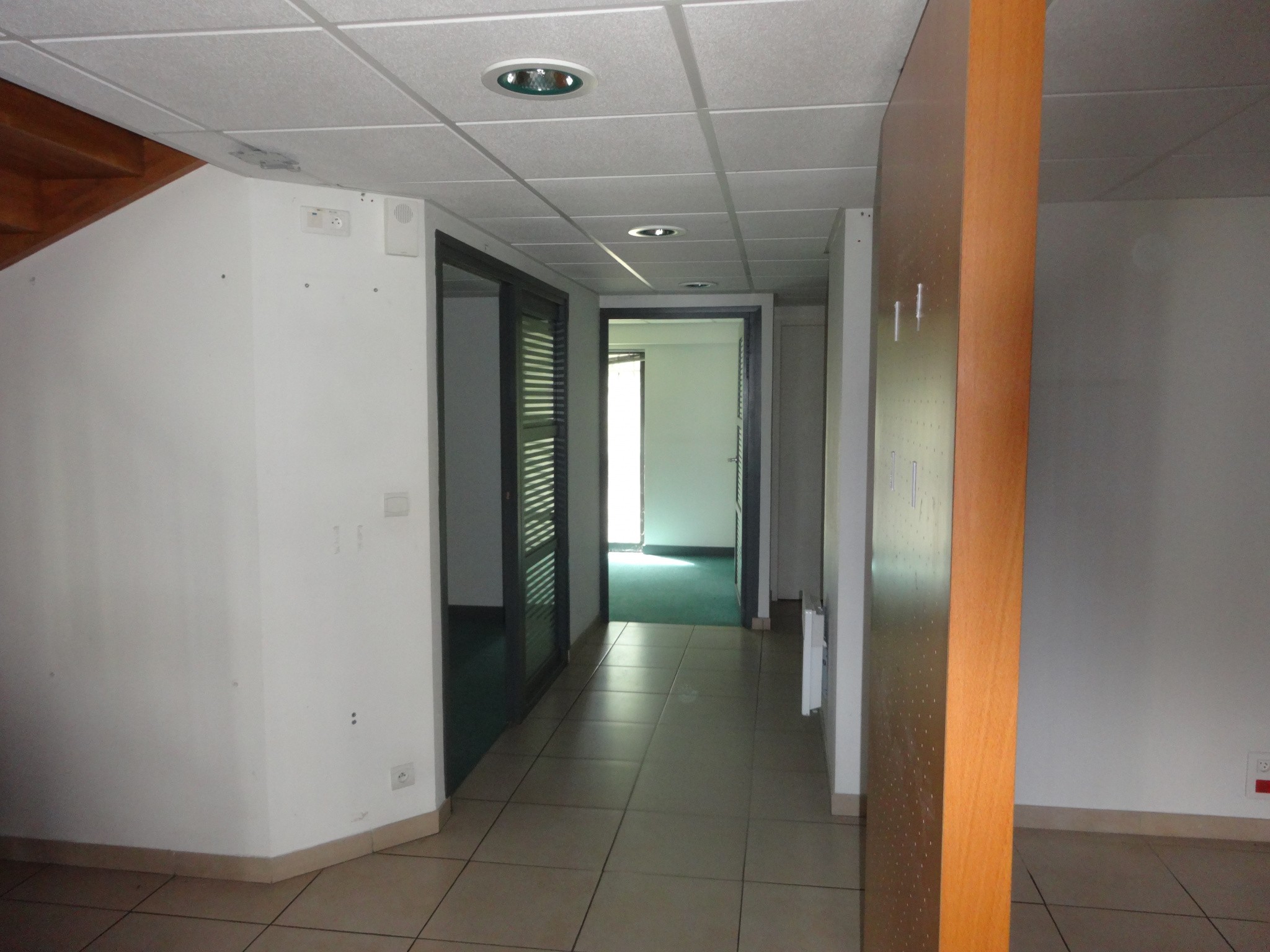 Location Bureau / Commerce à Lyon 5e arrondissement 0 pièce