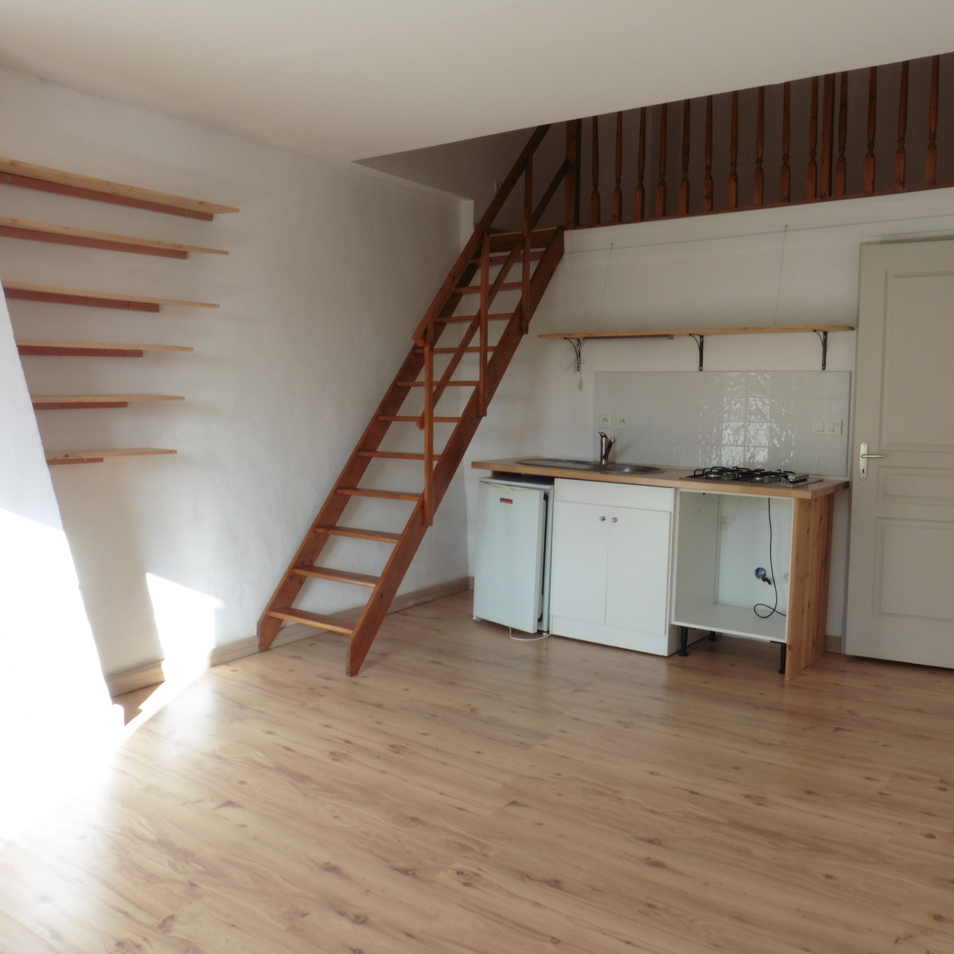 Location Appartement à Pont-Saint-Esprit 2 pièces