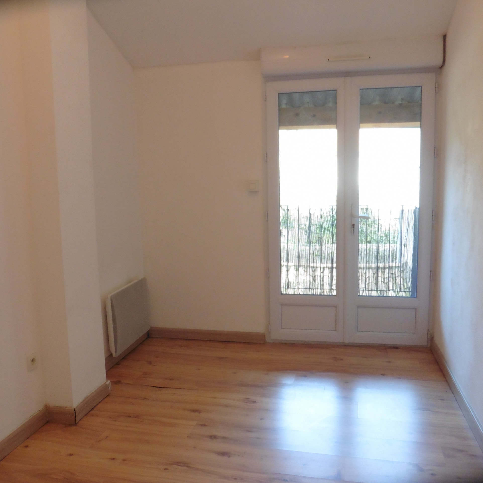 Location Appartement à Pont-Saint-Esprit 2 pièces