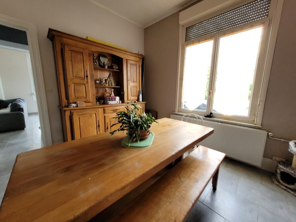 Vente Maison à Avesnes-sur-Helpe 9 pièces