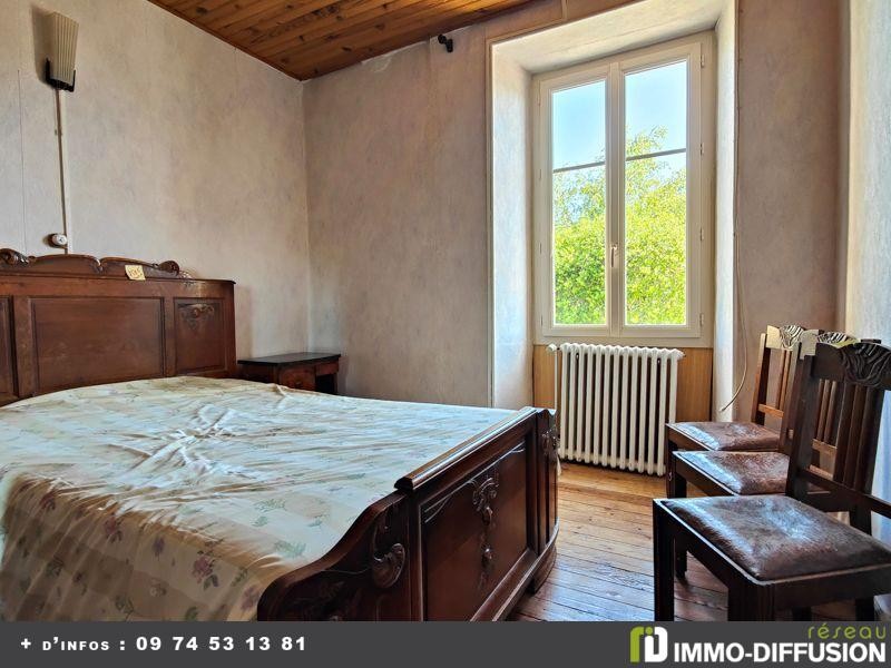 Vente Maison à Sauzé-Vaussais 10 pièces