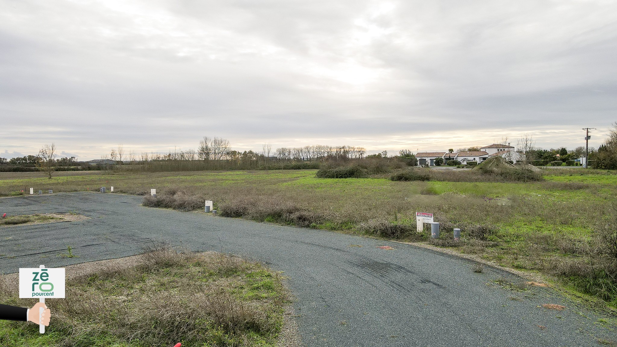 Vente Terrain à Grues 0 pièce