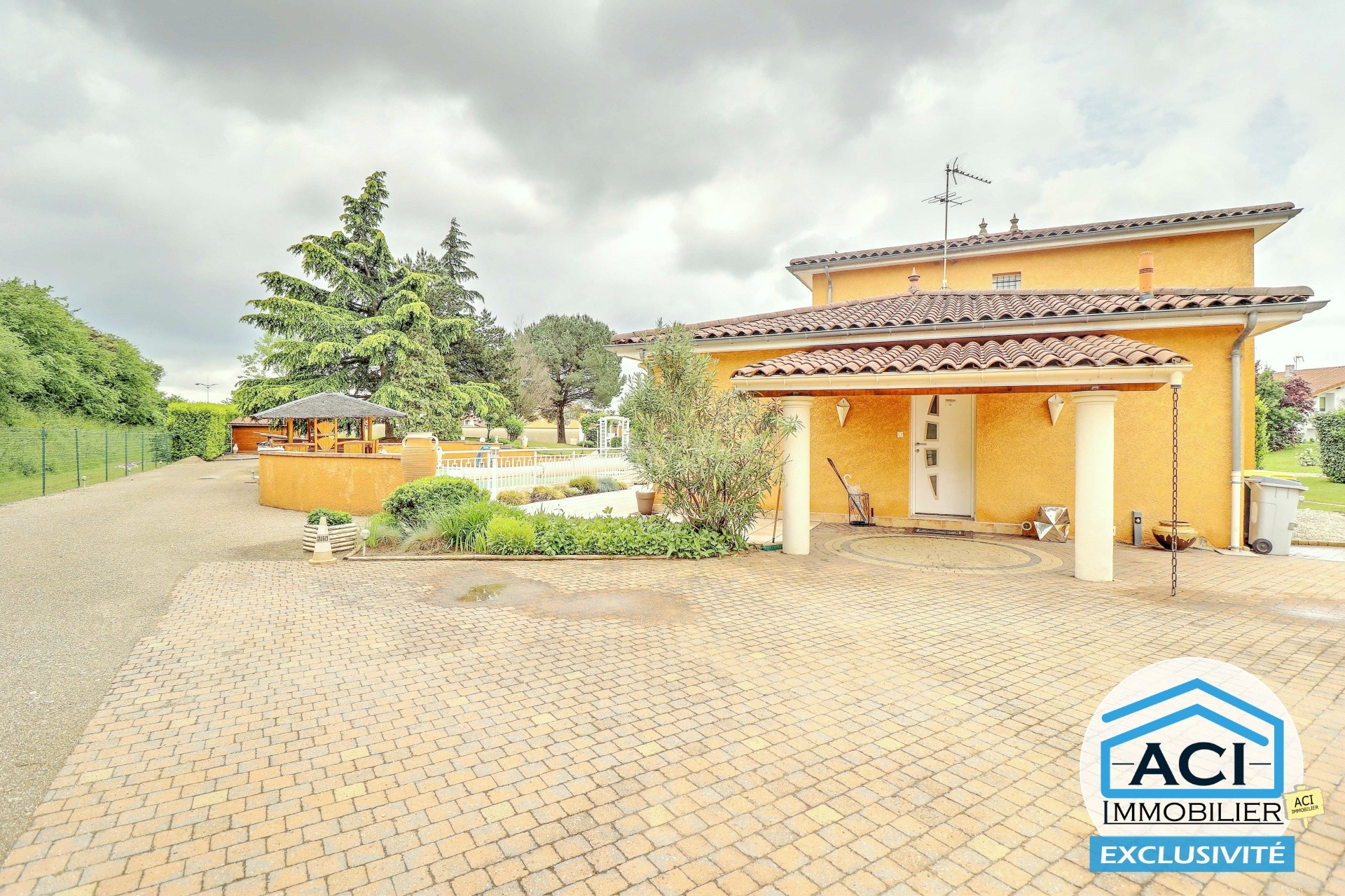 Vente Maison à Corbas 8 pièces