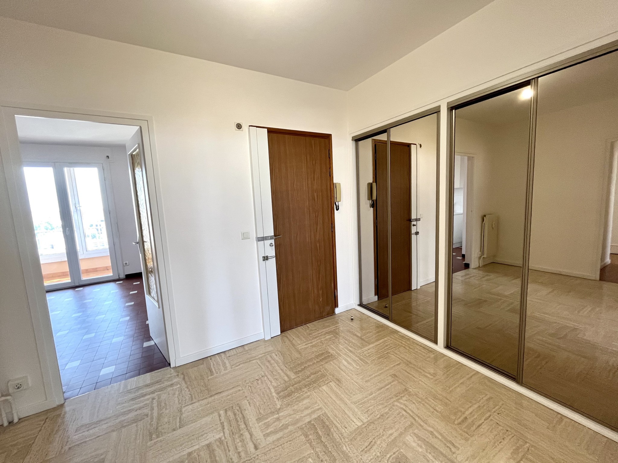 Vente Appartement à Lyon 8e arrondissement 4 pièces