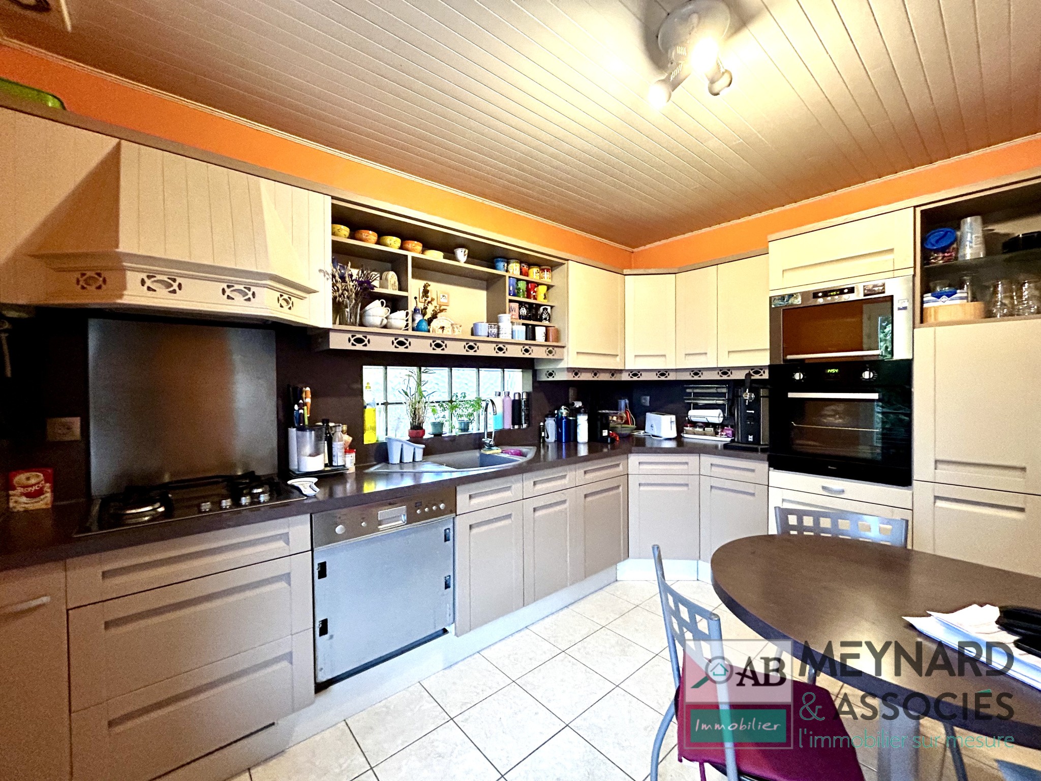 Vente Maison à Crécy-la-Chapelle 7 pièces